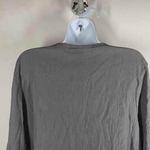 Focus Casual Life gray blouse size large - Picture 8 of 12